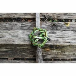 DMR Vault Limited Edition Pedal -Promos Pédales et pièces Boutique DMR Liquid Camo Pedal Feature 4